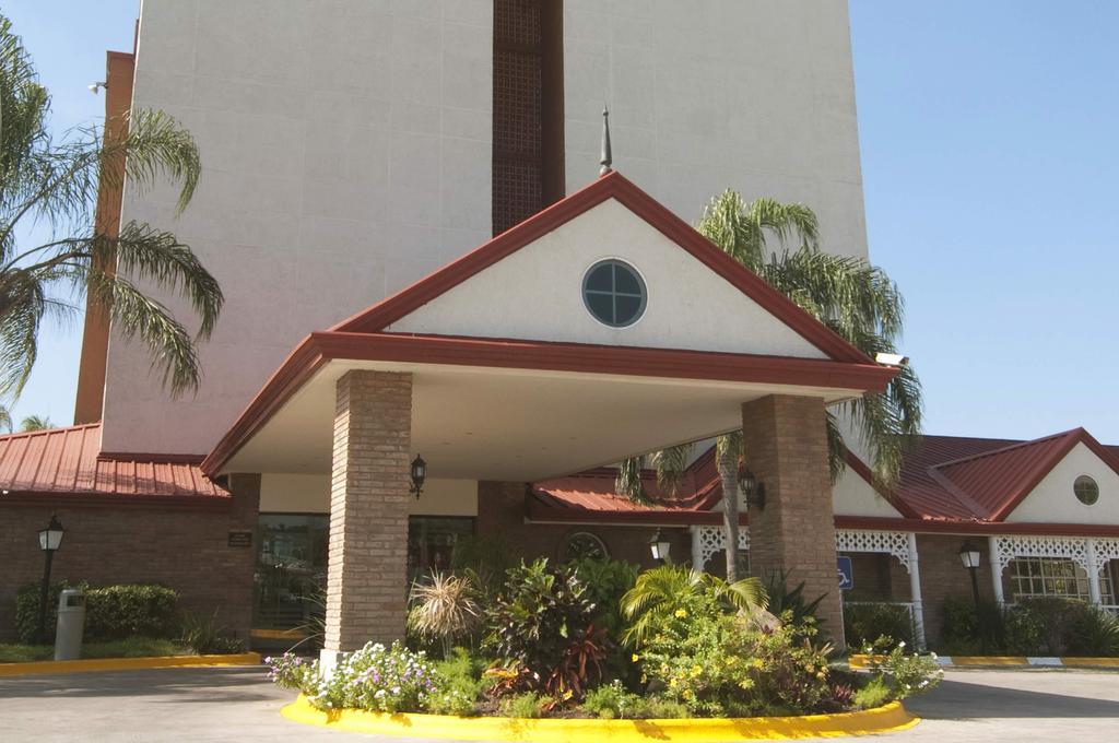 Fiesta Inn Tampico Exterior foto
